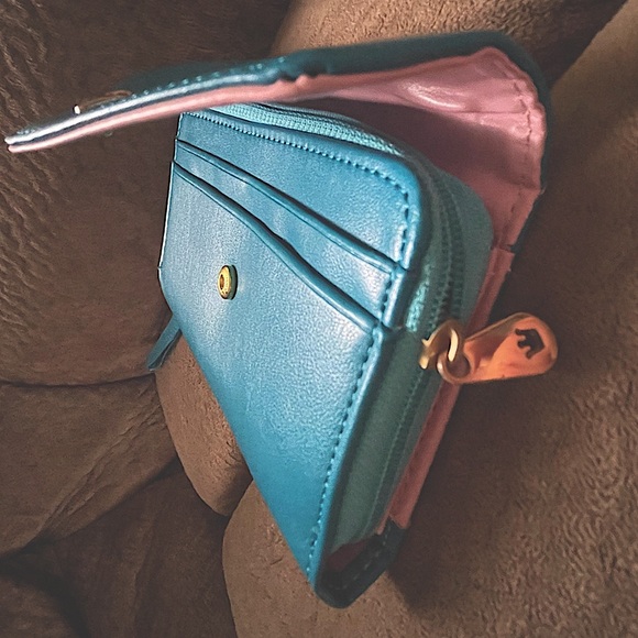 Wristlet Wallet Teal Blue with Cute Gold Crown - Picture 4 of 13